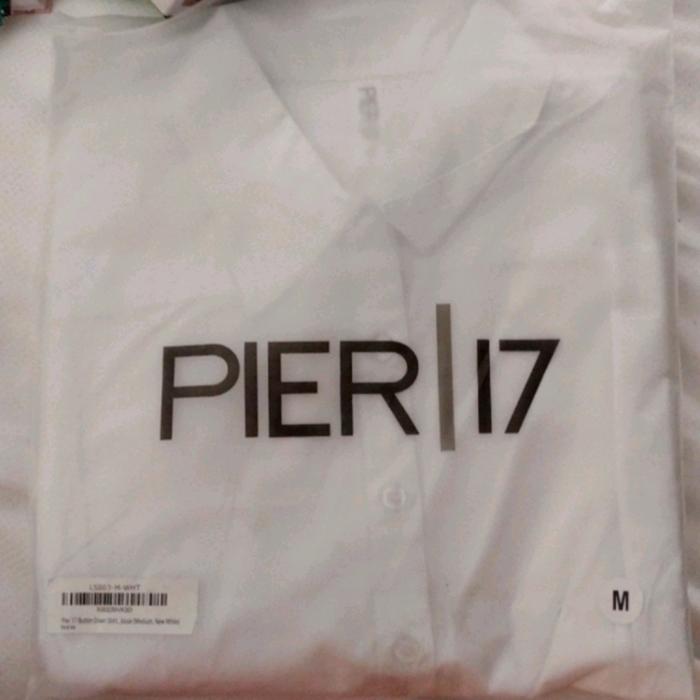 Pier 17 button down shirt blouse